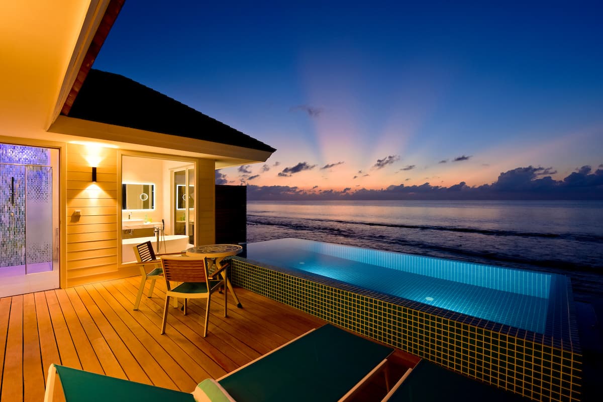 Relaxing Kandima Resort Vacation