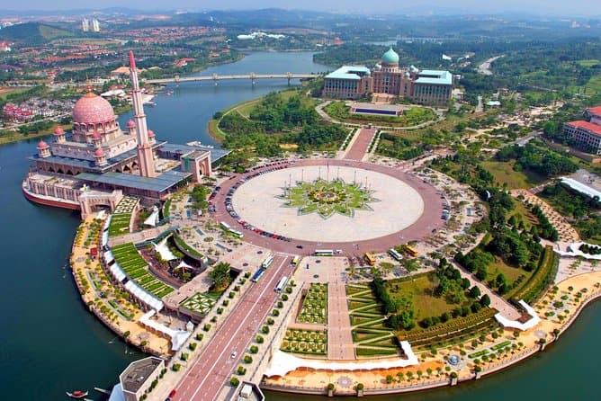Unmissable Malaysia