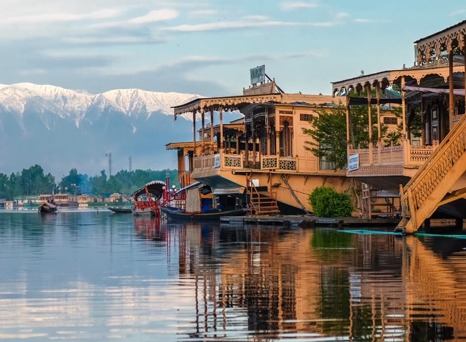 Exciting Kashmir Vacation